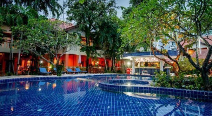 Hyton Leelavadee Phuket