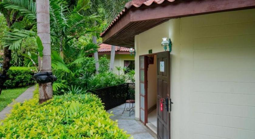 Hyton Leelavadee Resort