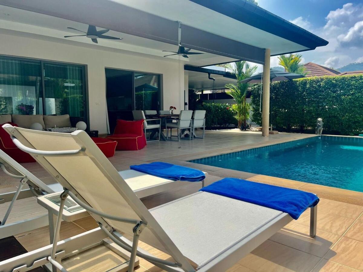 Stunning 2-bedroom Pool