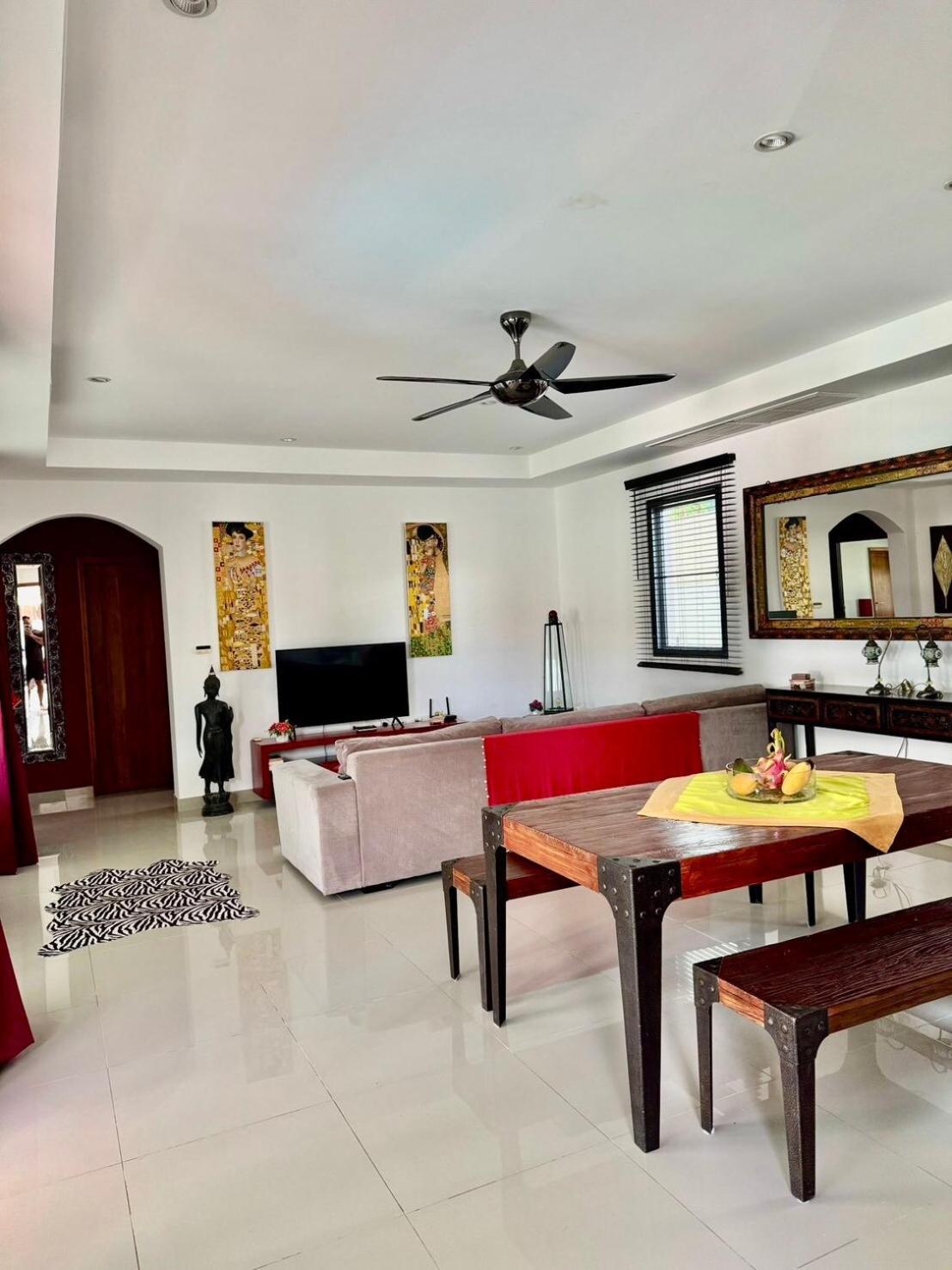 Stunning 2-bedroom Pool Villa