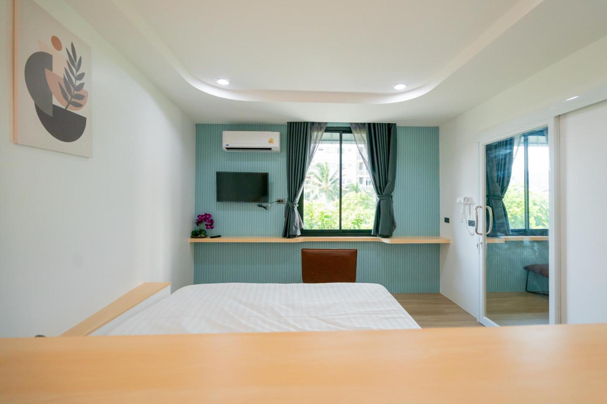 Phunaya Oldtown Hotel Phuket