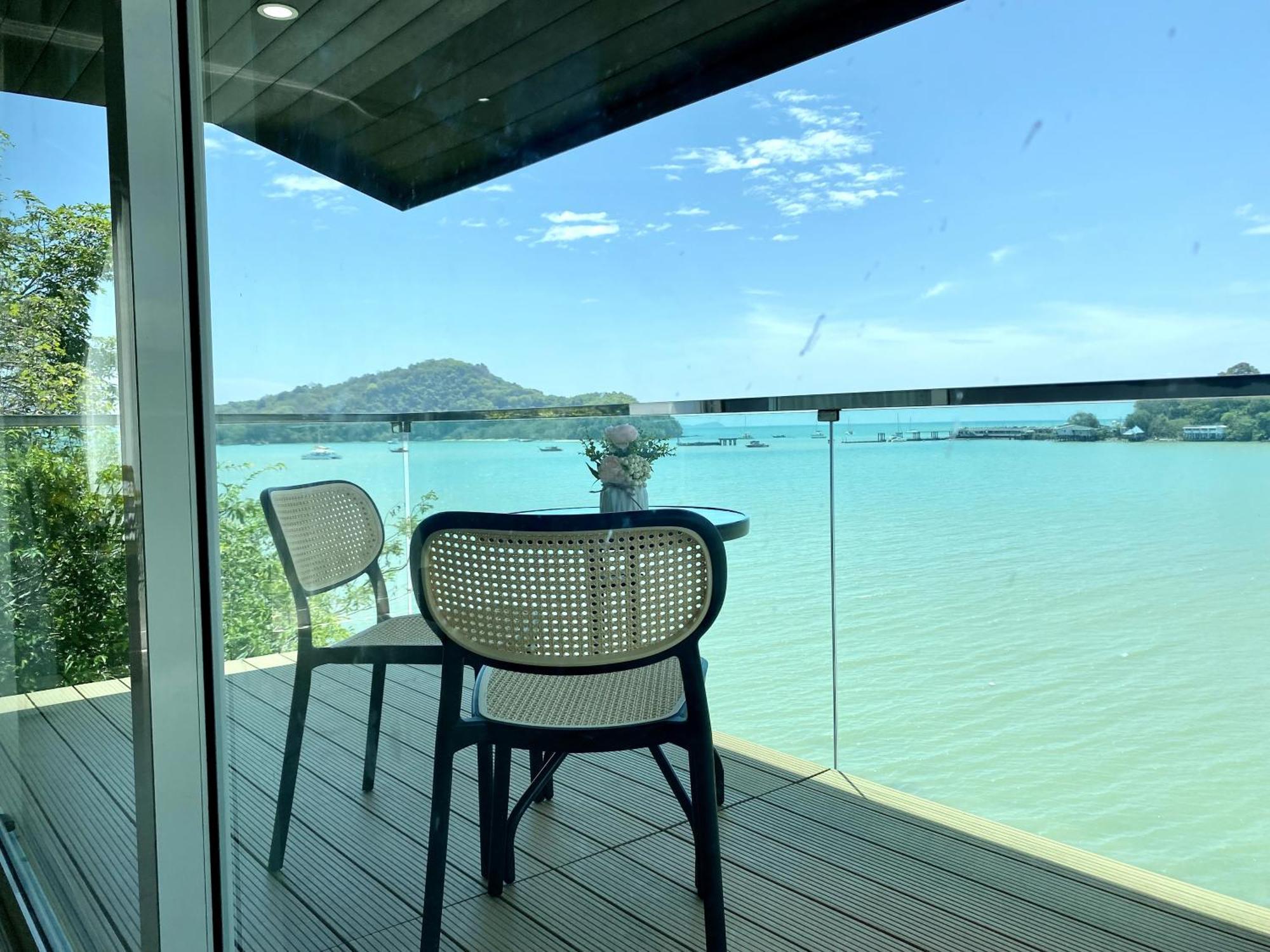 Stunning Seaview Duplex - Baan Jayden *