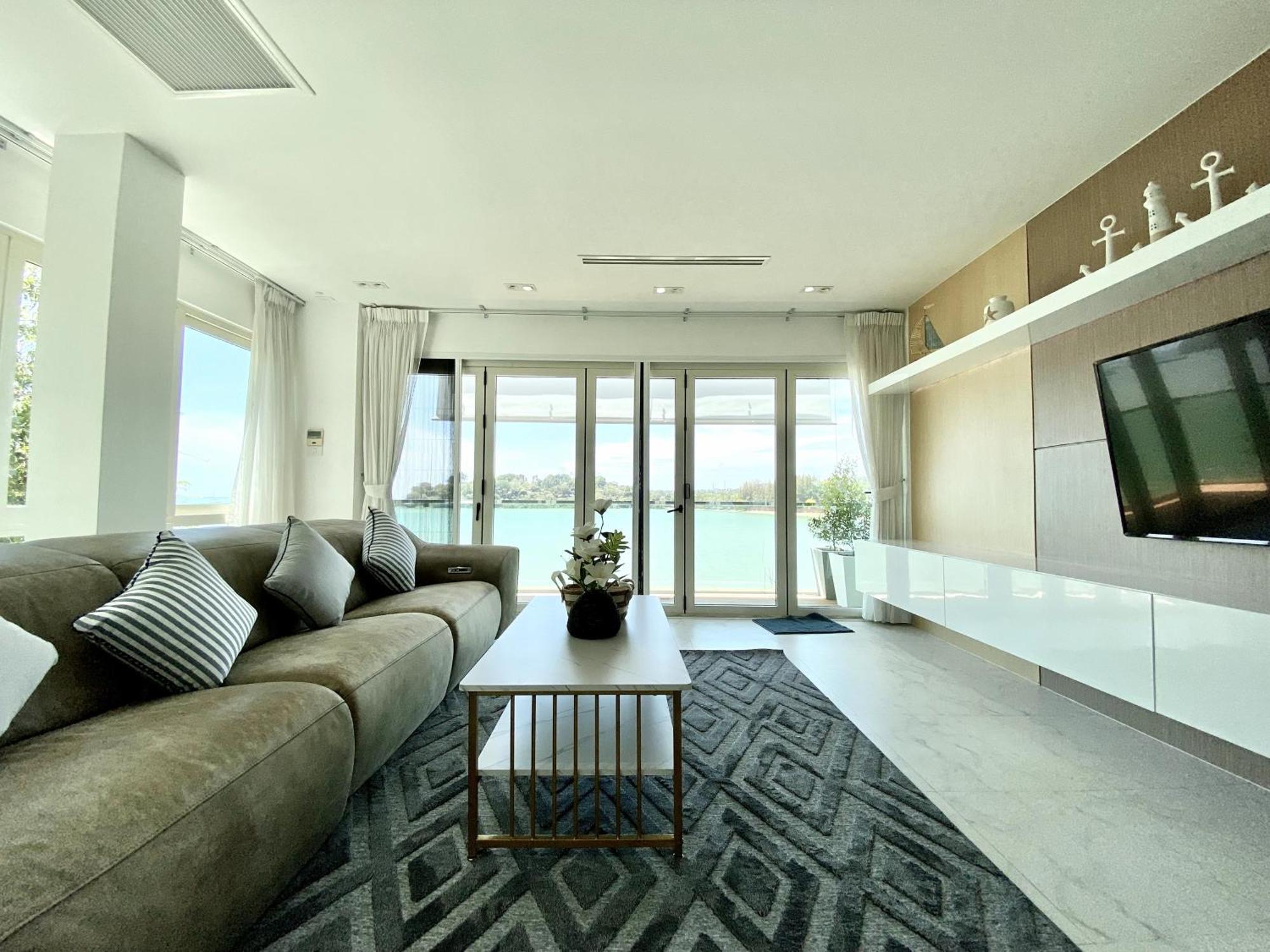 Stunning Seaview Duplex - Baan Jayden