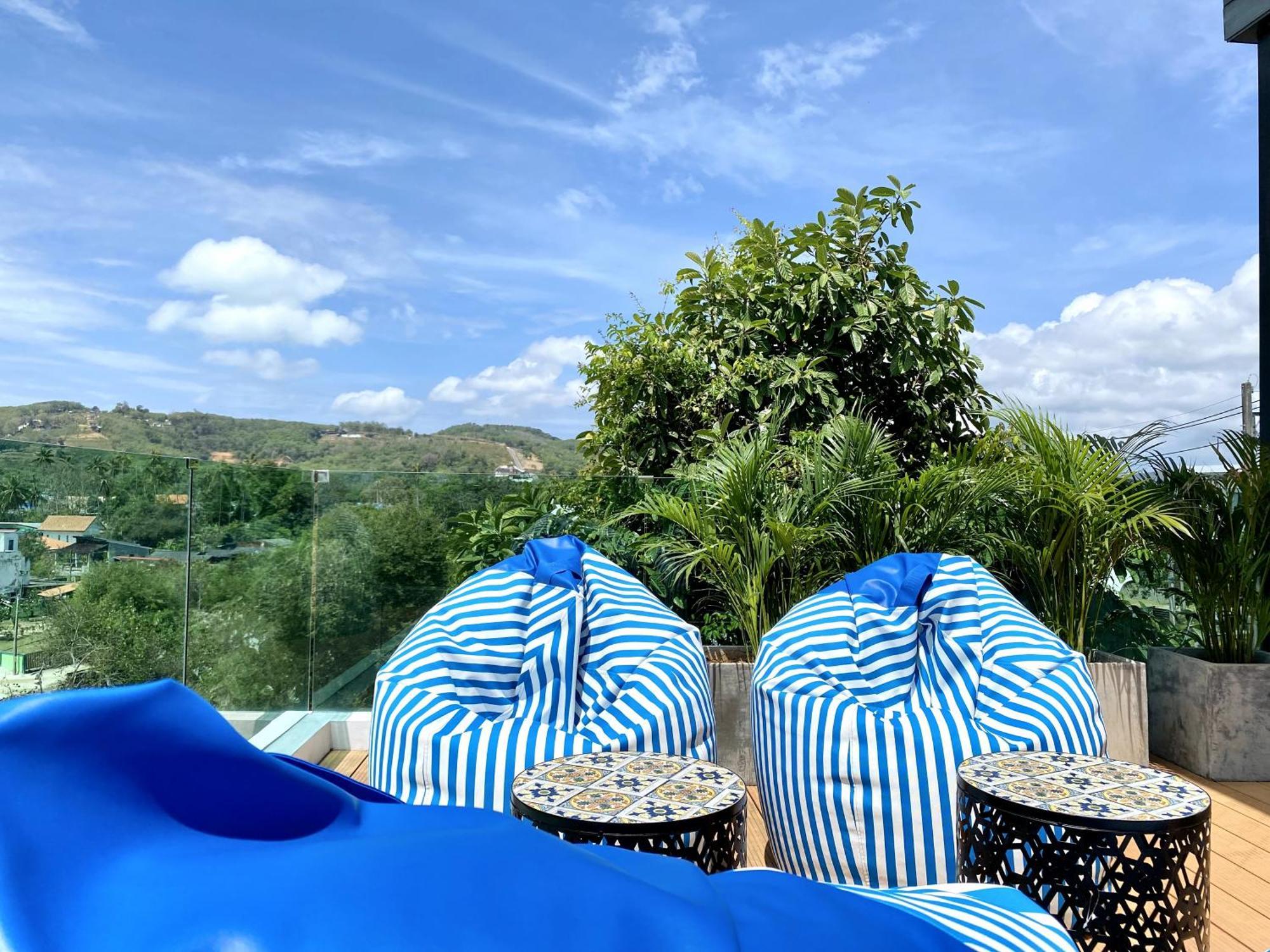 Stunning Seaview Duplex - Baan Jayden Chalet Phuket