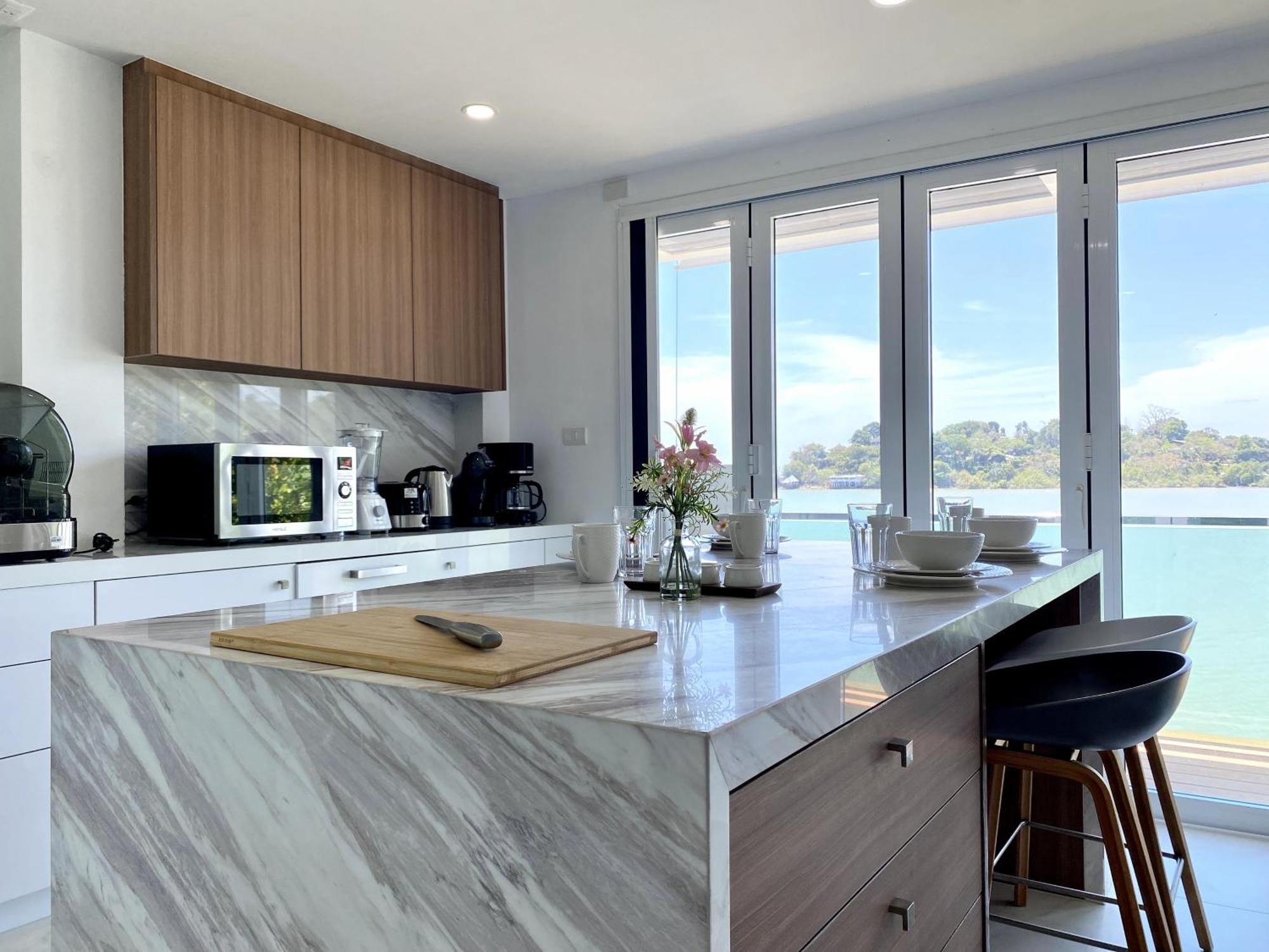 Chalet Stunning Seaview Duplex - Baan Jayden *