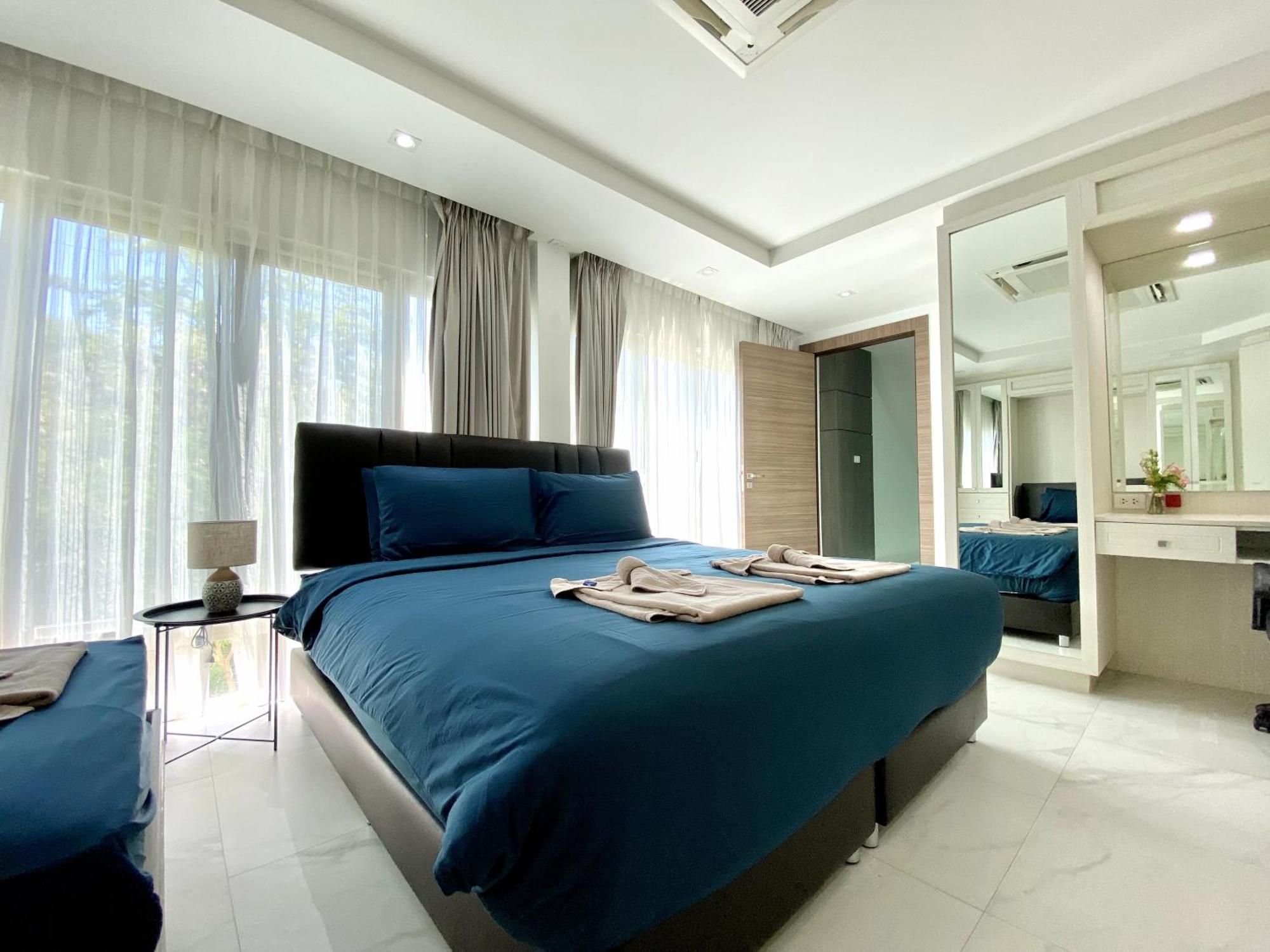 Chalet Stunning Seaview Duplex - Baan Jayden Phuket