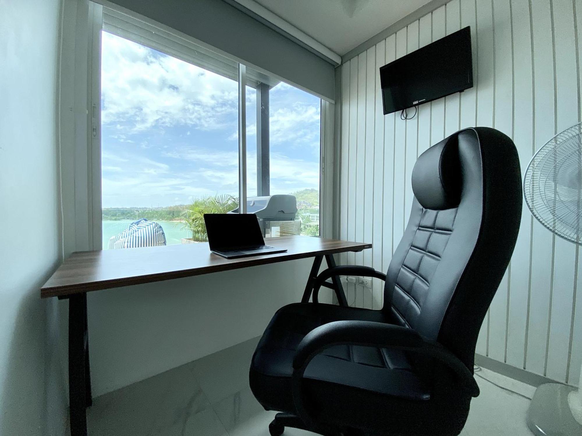 Stunning Seaview Duplex - Baan Jayden