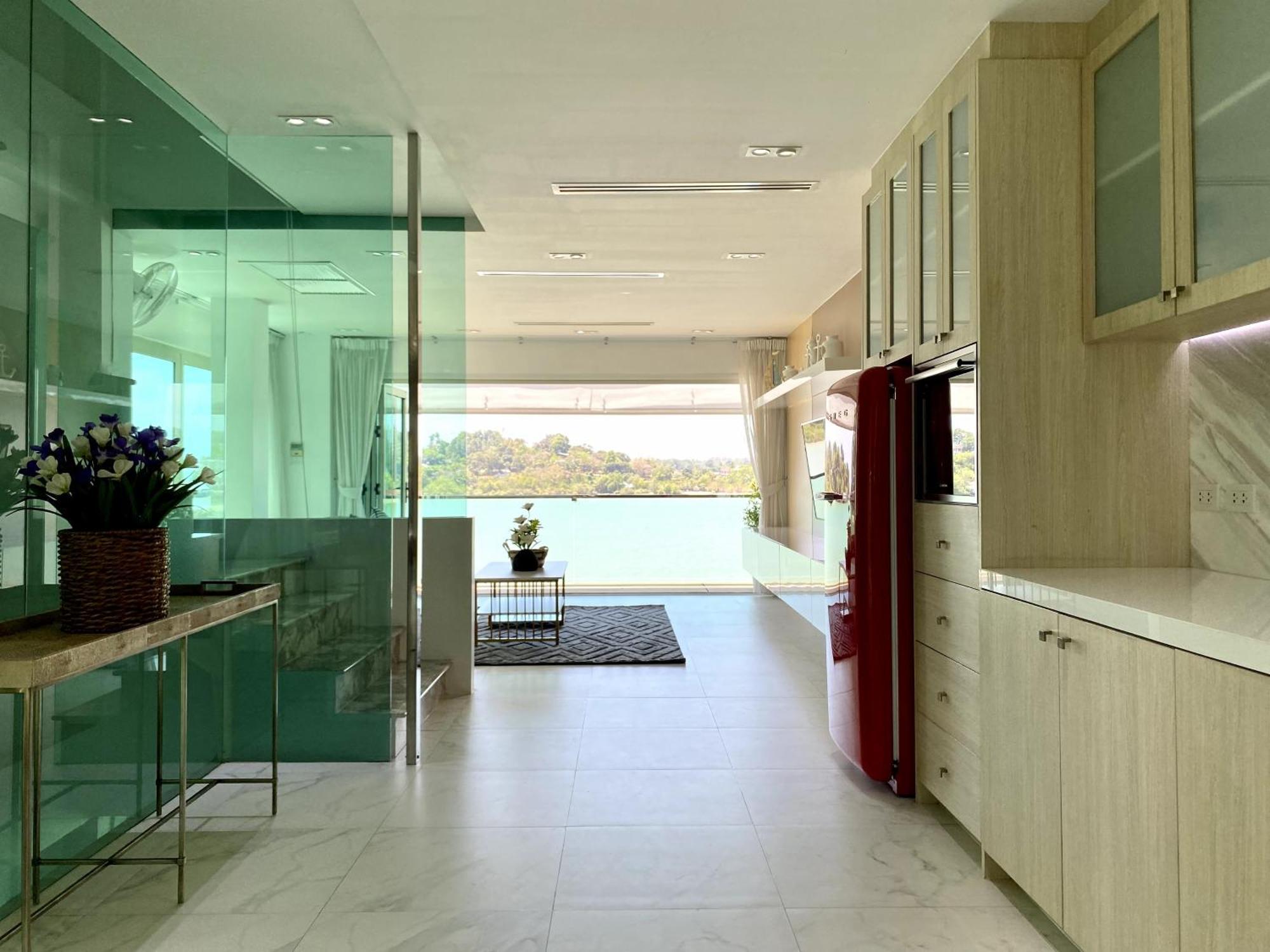 Chalet Stunning Seaview Duplex - Baan Jayden *