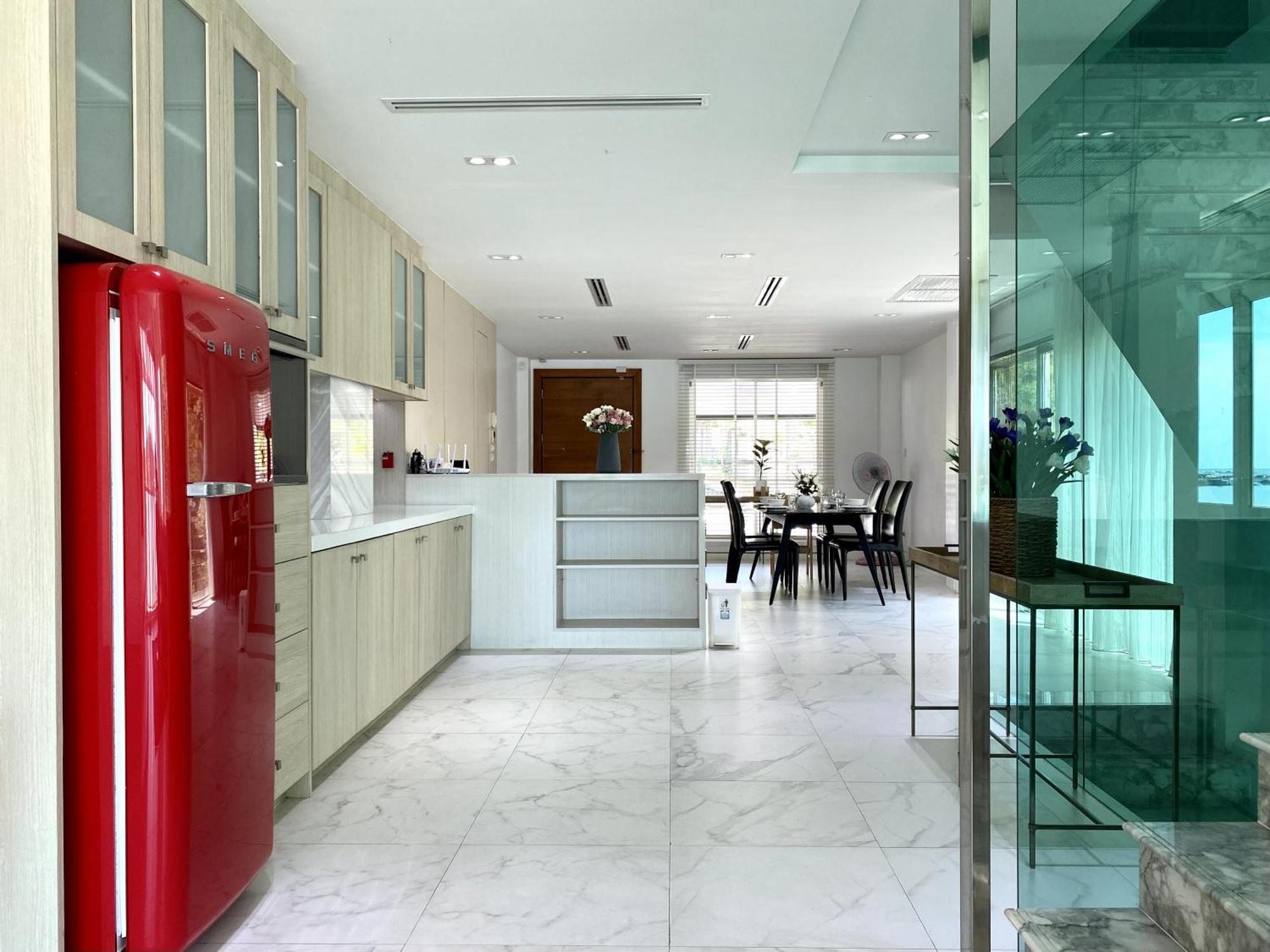 Chalet Stunning Seaview Duplex - Baan Jayden