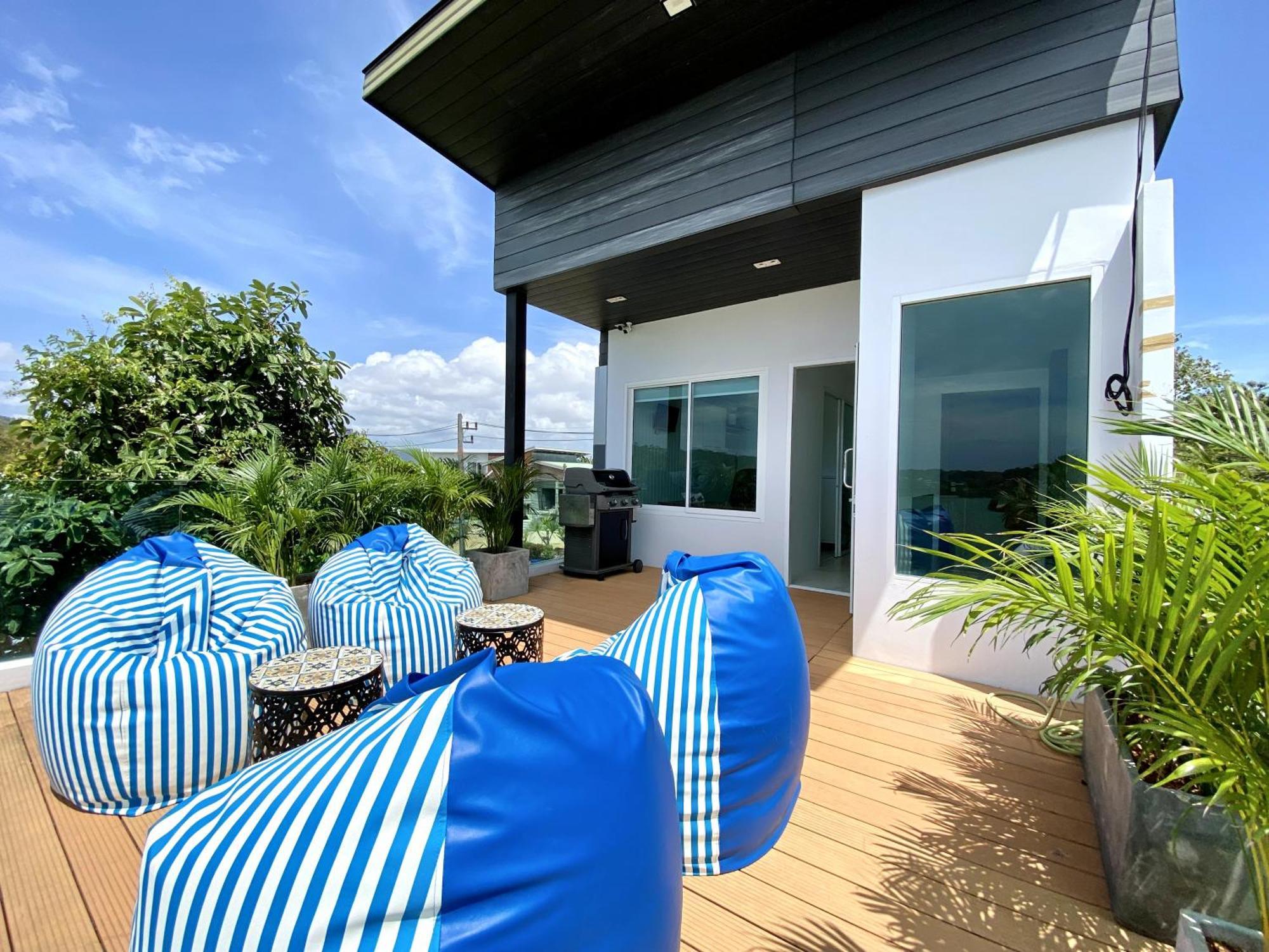 Stunning Seaview Duplex - Baan Jayden Chalet *