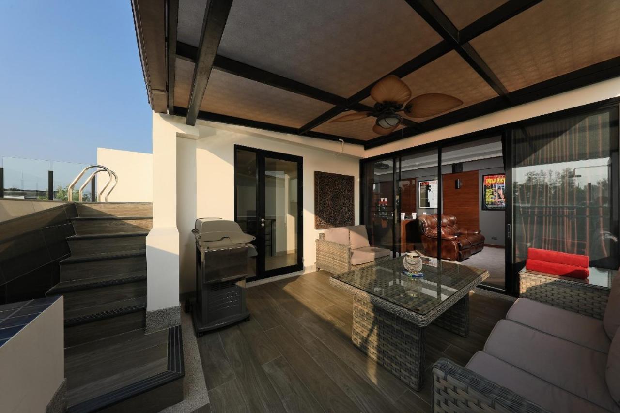 Laguna Park By Goodman Brokers