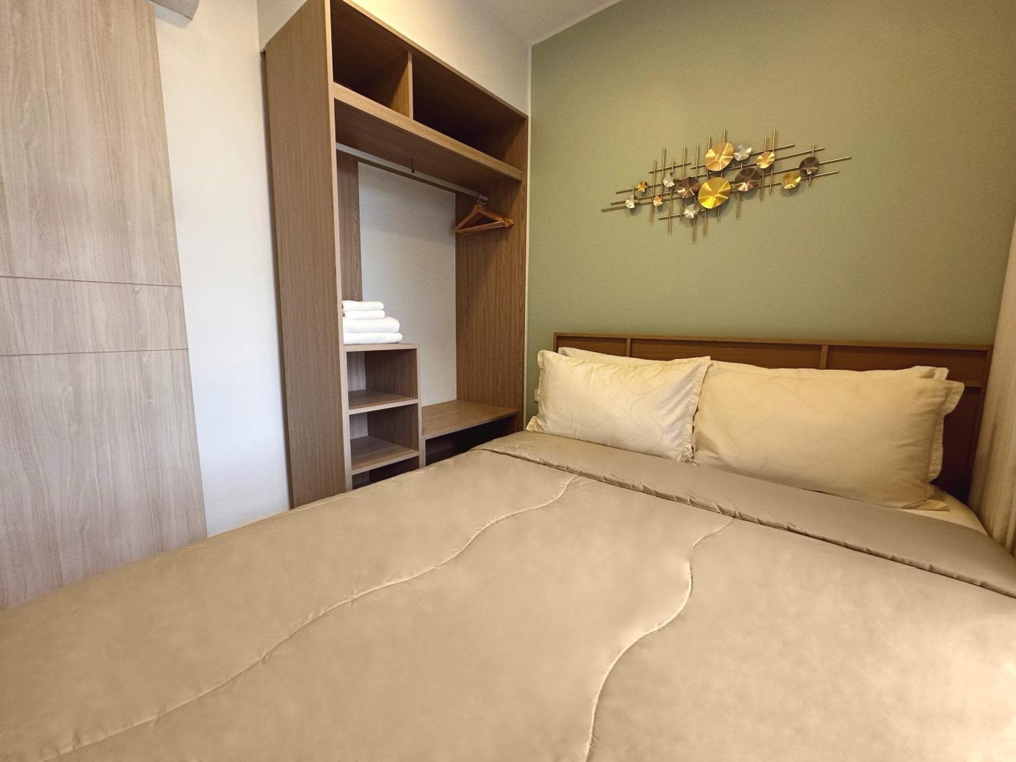 2 Bd Laguna Skypark Apartment Phuket