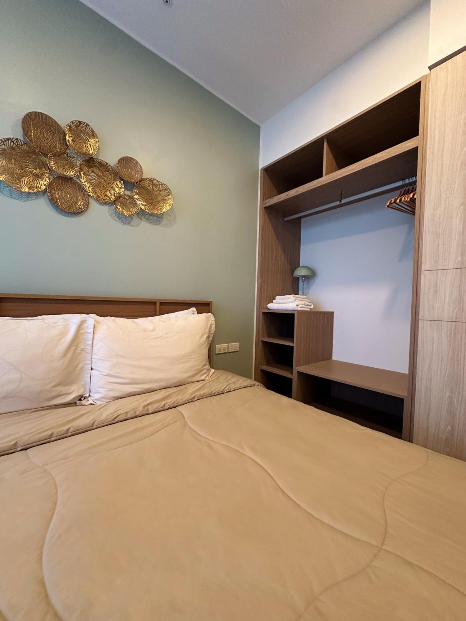 2 Bd Laguna Skypark Apartment Phuket