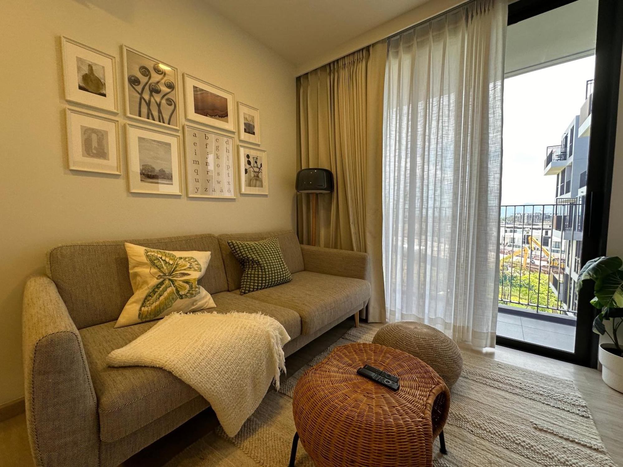 Apartment 2 Bd Laguna Skypark *