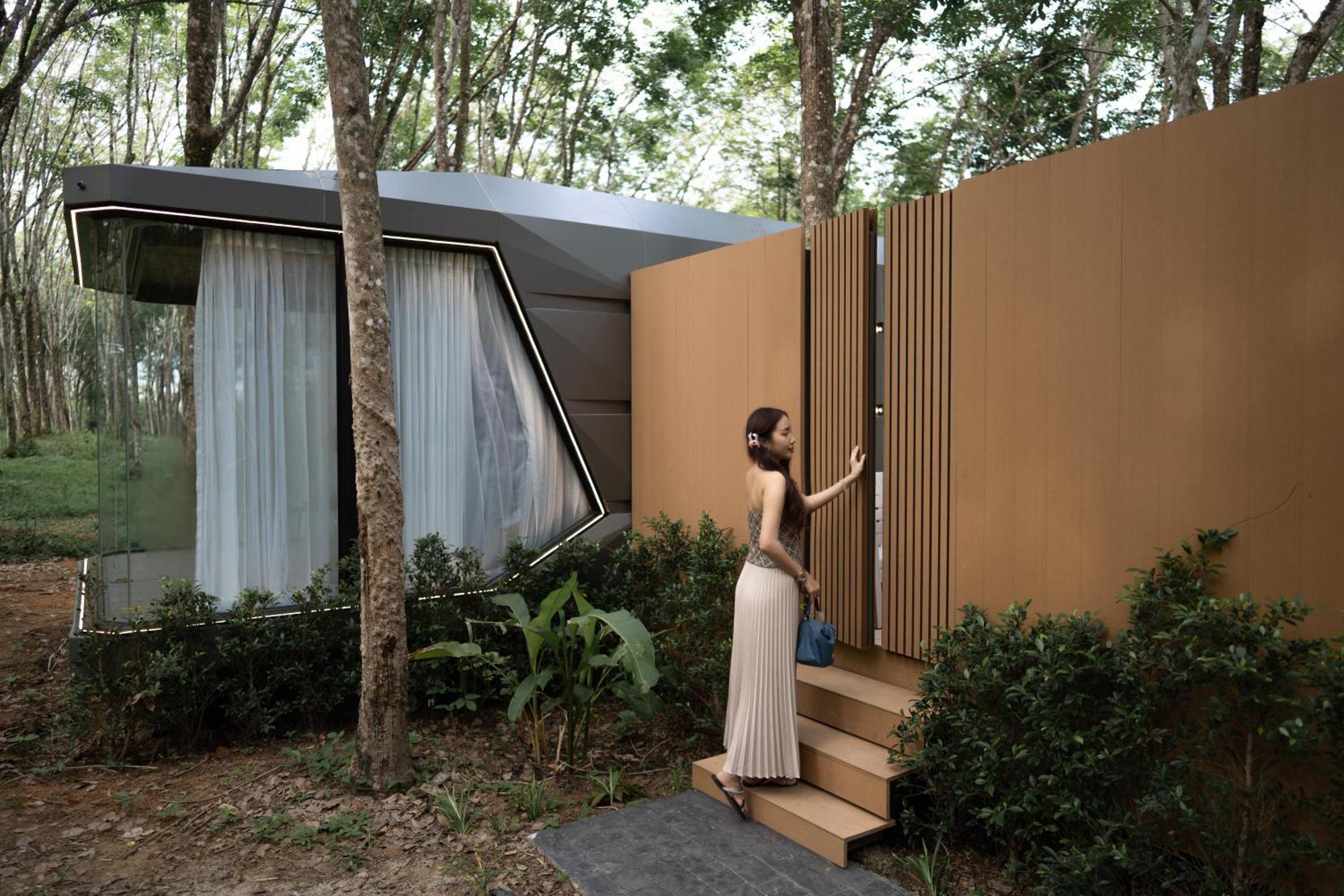 Hotel Timber Society Boutique Hideaway Phuket