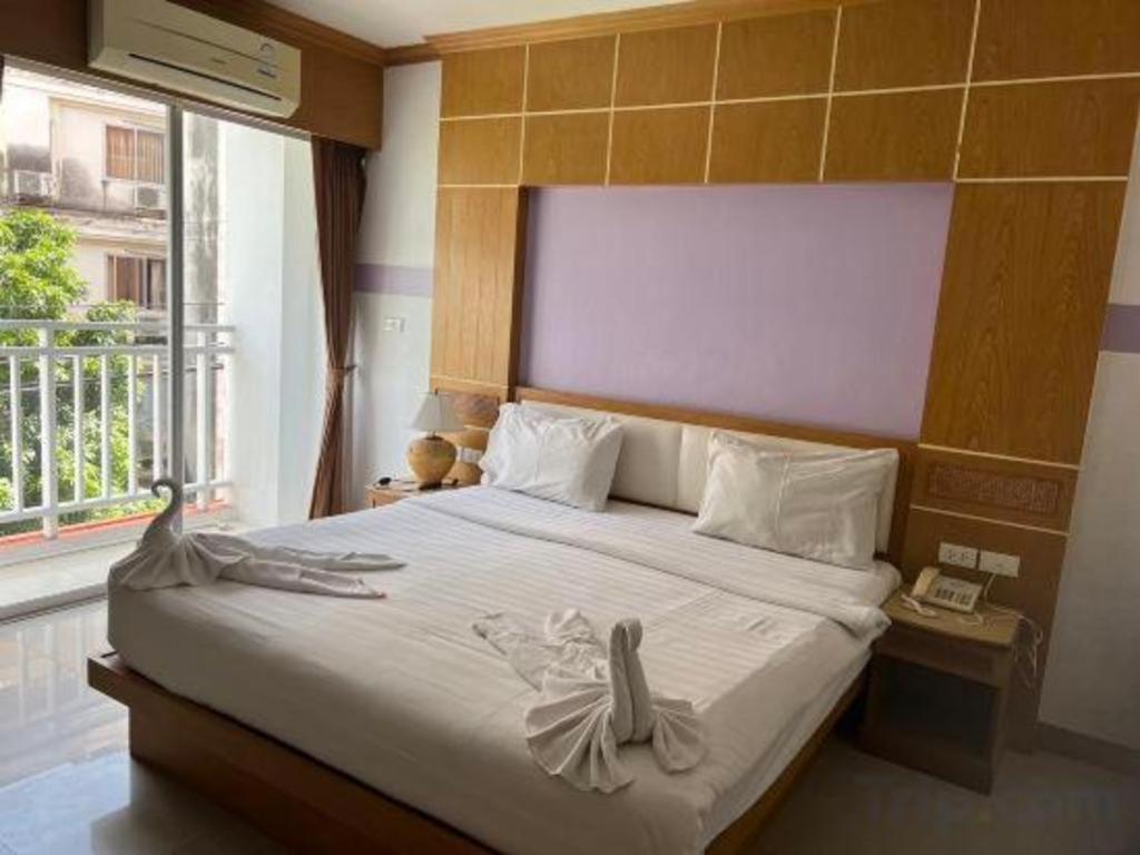 Hotel Azure