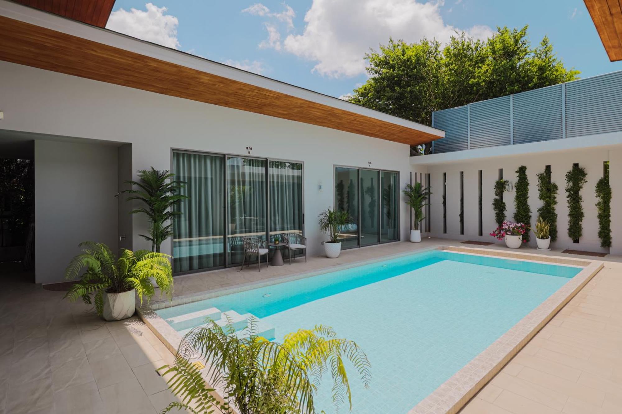 Mimosa 2, Splendid 3 Bedroom Master Ensuite * Phuket