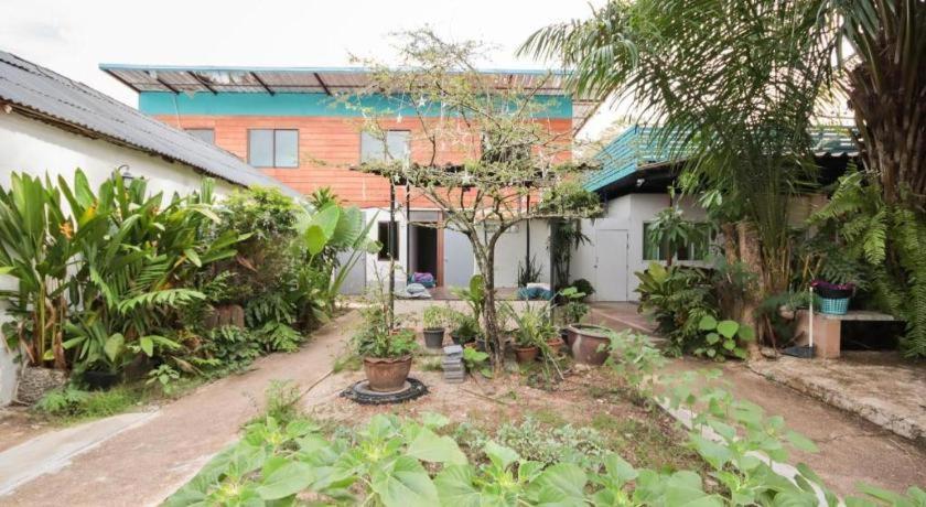 Hotel Oyo 1163 Eden