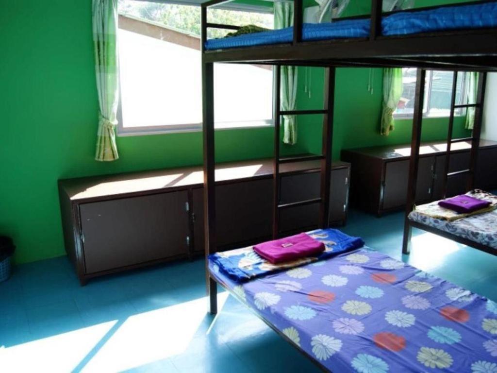 Oyo 1163 Eden Hotel Phuket