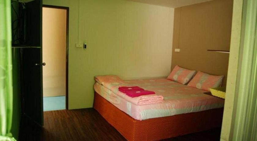 Oyo 1163 Eden Phuket