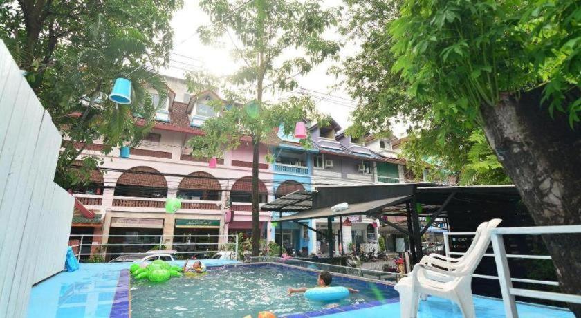 Oyo 1163 Eden Hotel