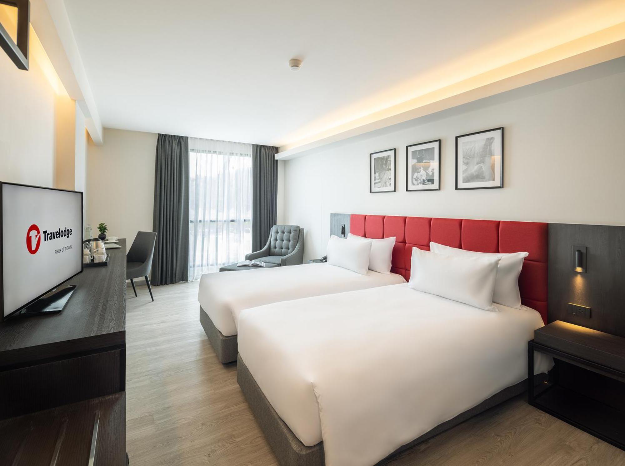 Travelodge Town 4* Phuket