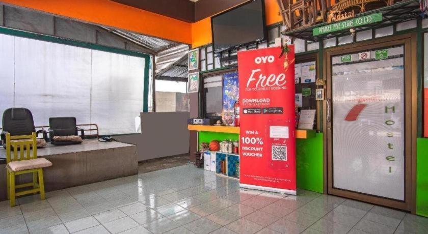Oyo 586 I Hostel *