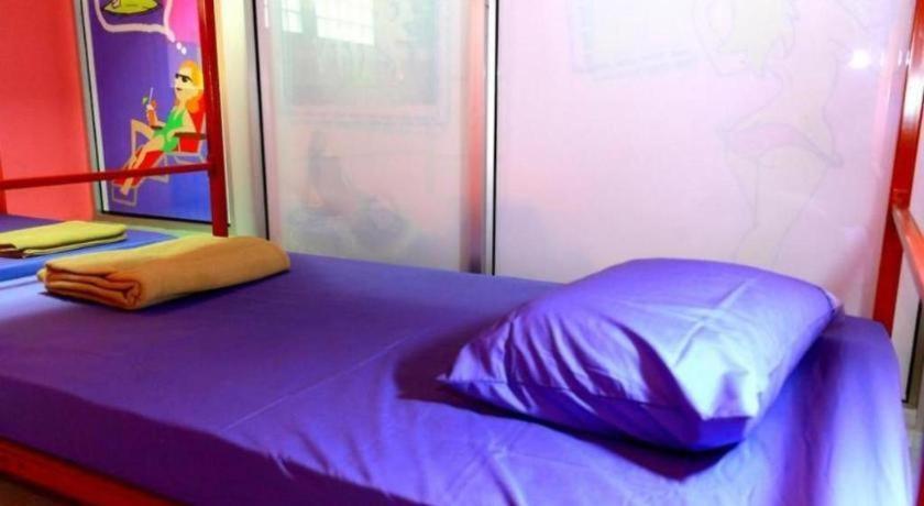 Oyo 586 I Hostel