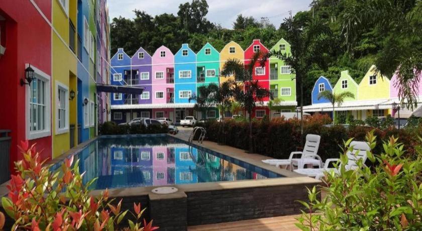 Holland 2* Phuket
