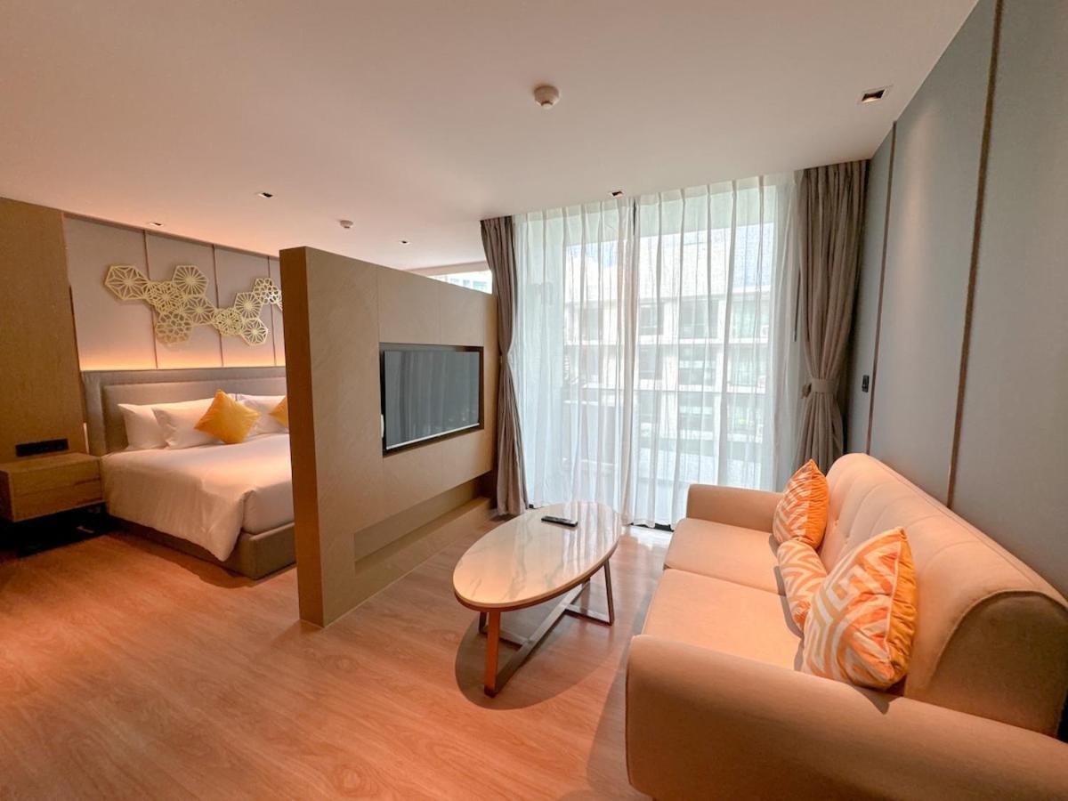 By The Sea With 1 Bedroom By Ibgproperty S6205 * Phuket