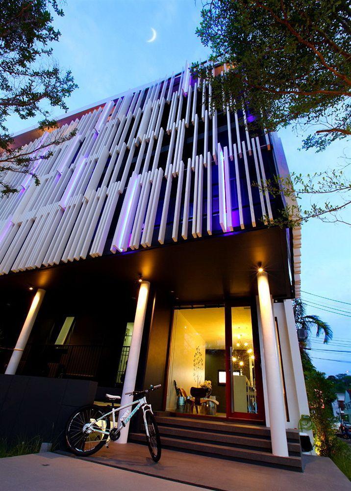Blu Monkey - Sha Hotel Phuket