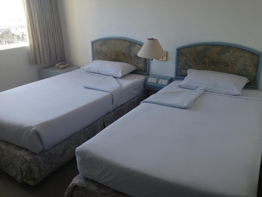 Hotel Sinthavee 2*