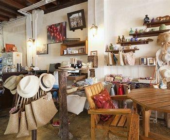 Gotum 1 Hostel Phuket
