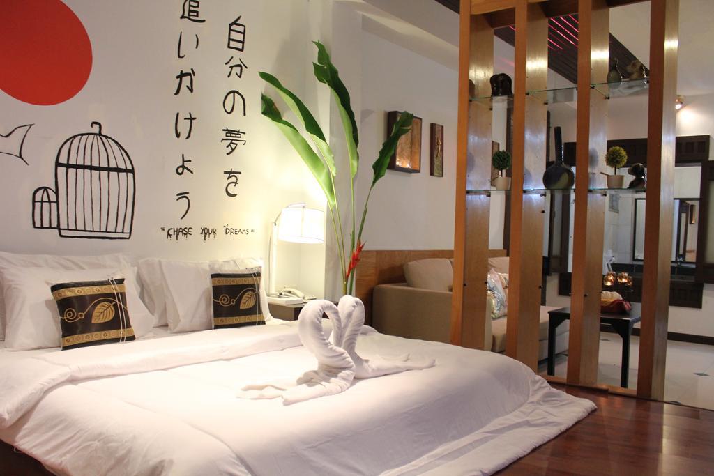 Mook Anda Hostel Phuket
