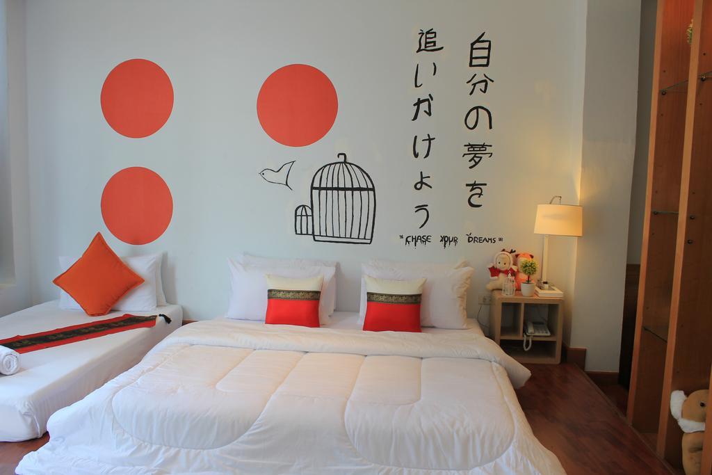 Mook Anda Hostel Phuket