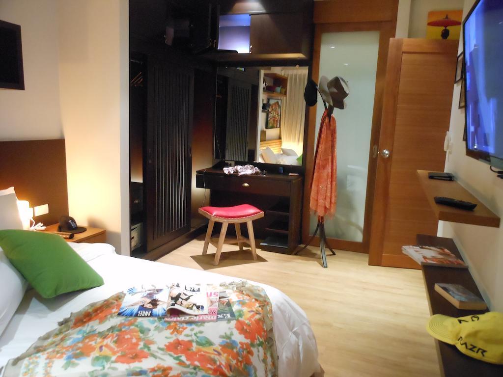Apartment Floor, One-bedroom *