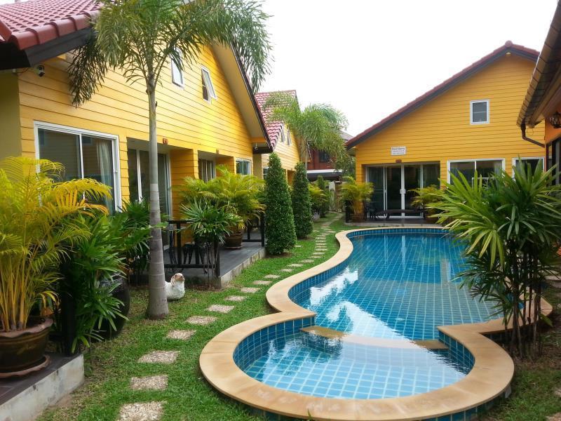 Hotel Lemon Tree Naturist Resort Naiharn Beach Phuket