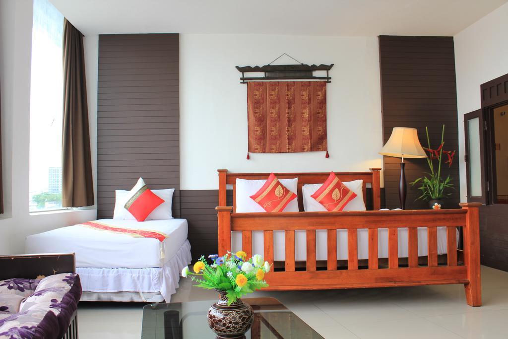 Hostel Mook Anda Phuket