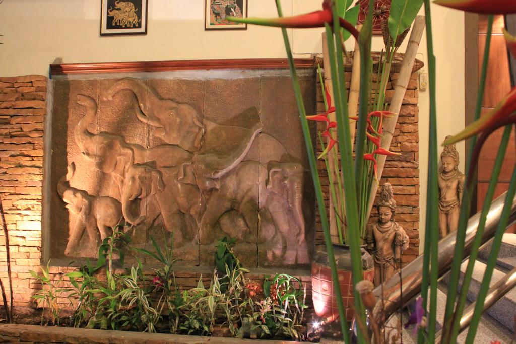 Hostel Mook Anda Phuket