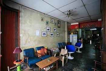 Hotel 43 2*