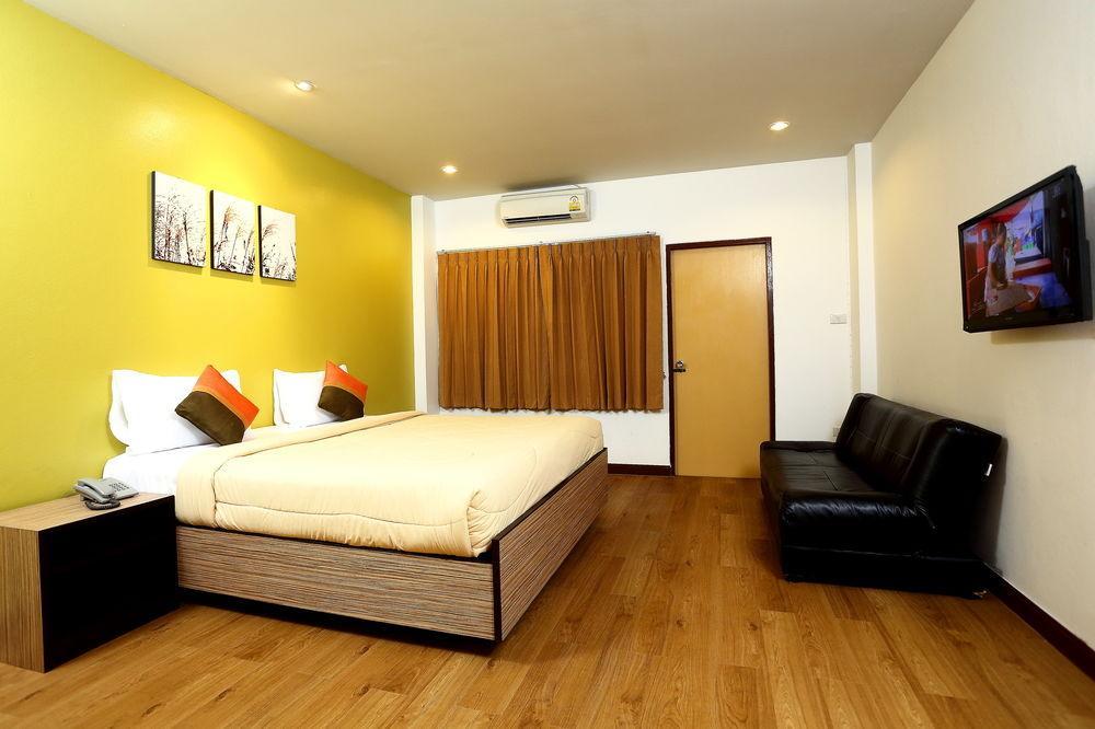 Hotel Pattra Mansion By Aksara Collection Phuket