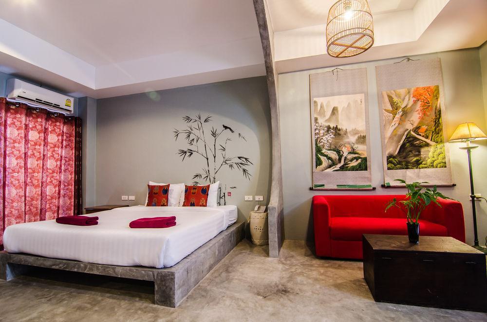 Chic Boutique Hotel 3*