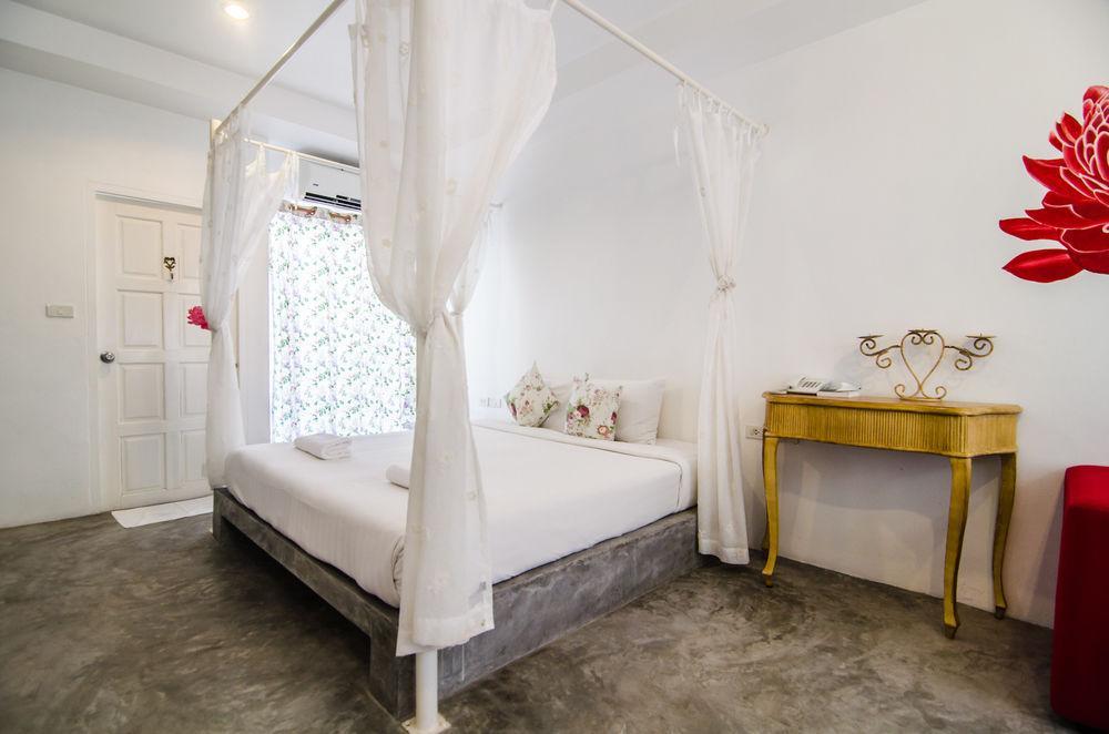 Chic Boutique 3*