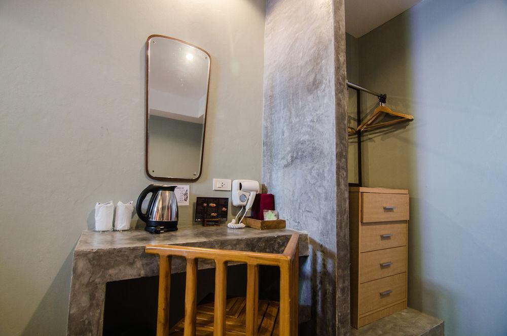 Chic Boutique Hotel 3*