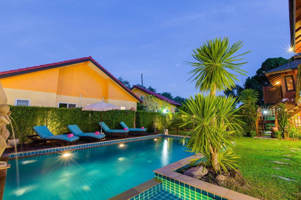 Lemon Tree Naturist Resort Naiharn Beach Phuket 3*