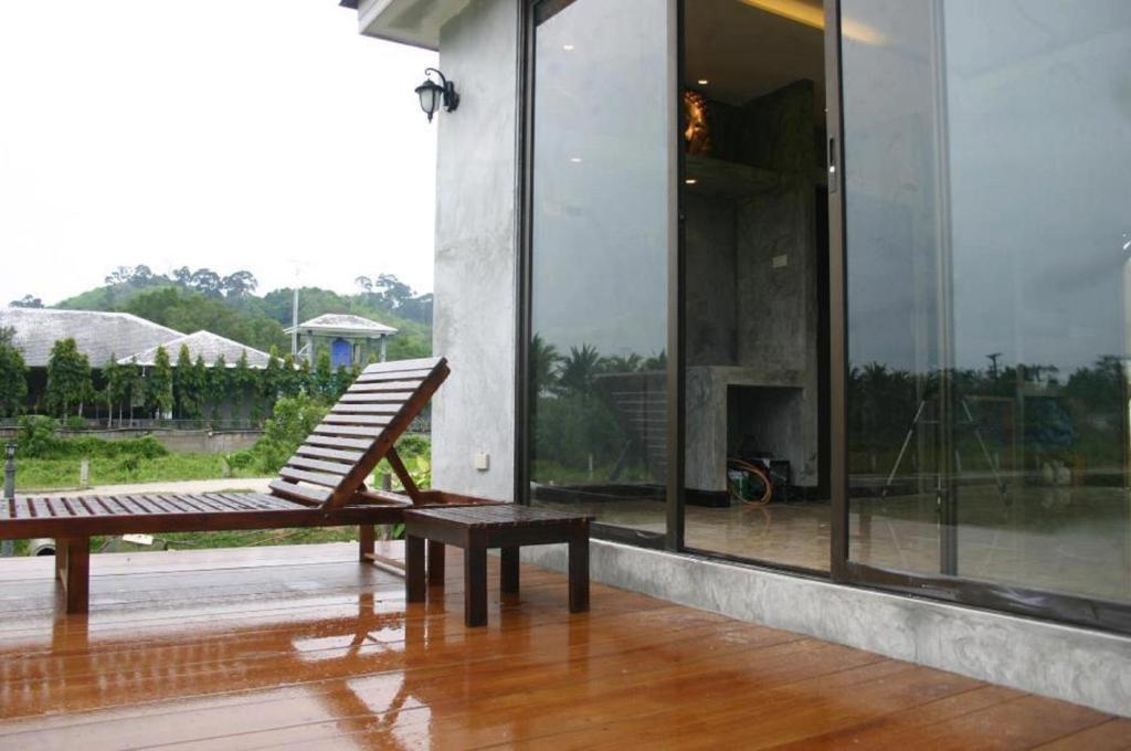 Anodard Resort