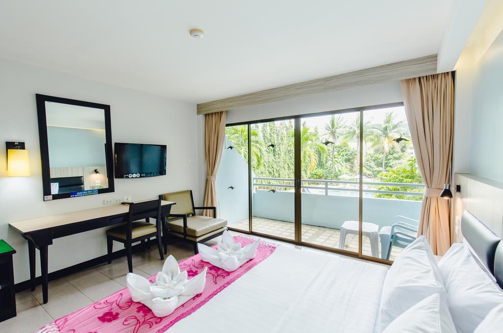Karon Whale Phuket