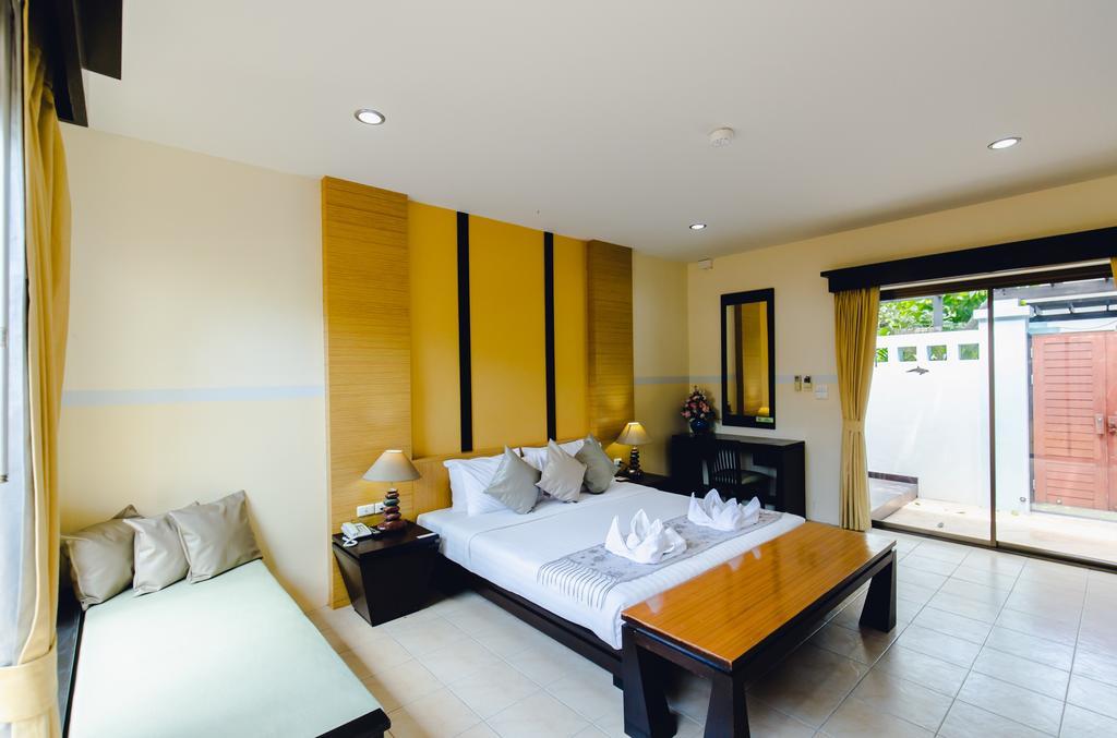 Karon Whale Hotel Phuket