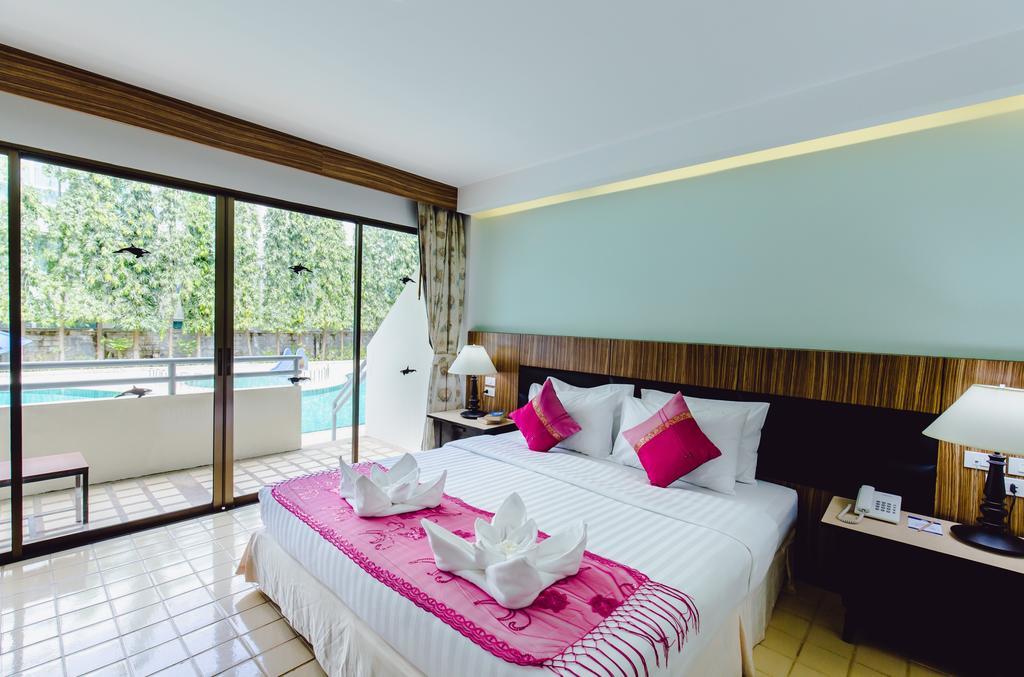 Karon Whale 3* Phuket