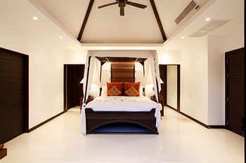 Byg Private Pool @ Layan Phuket